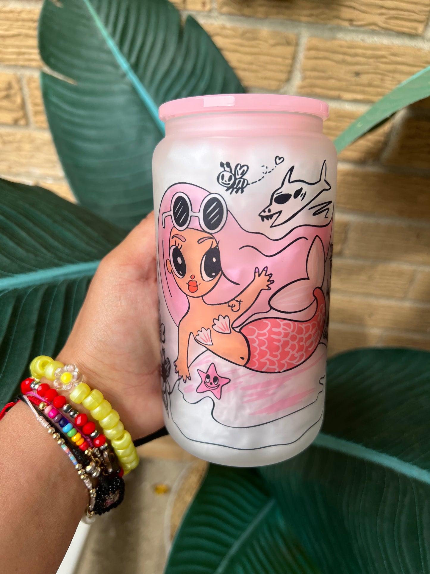 Karol singer Glass Can