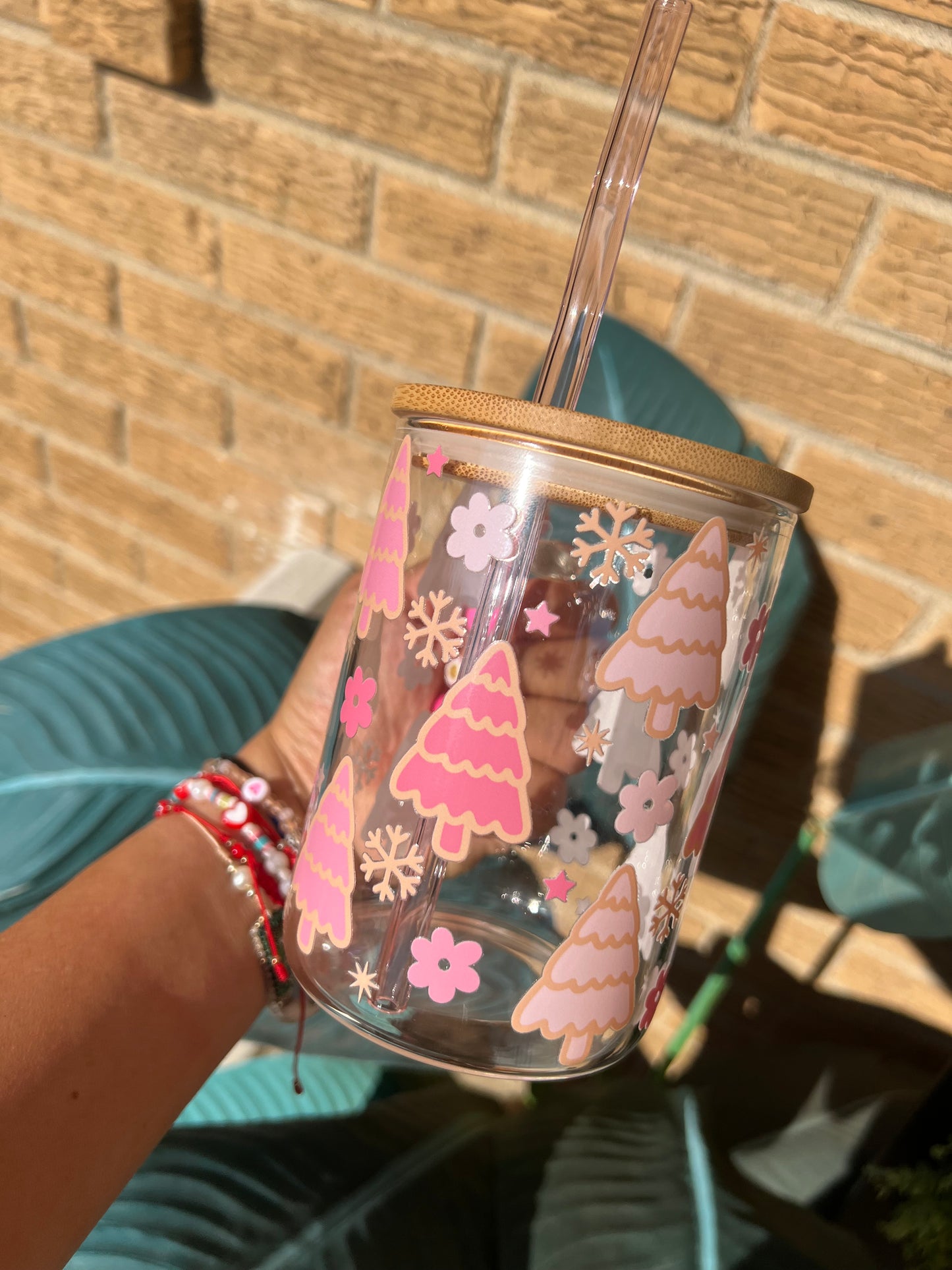 Pink Xmas Trees Glass mug