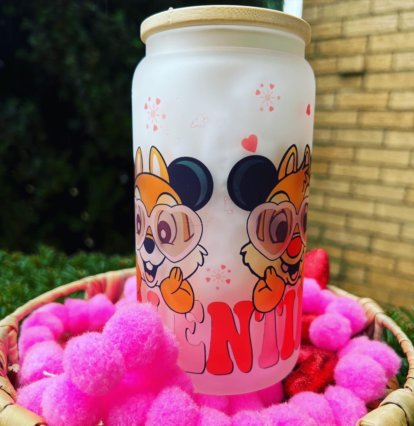 Chipmunks Frosted Glass can