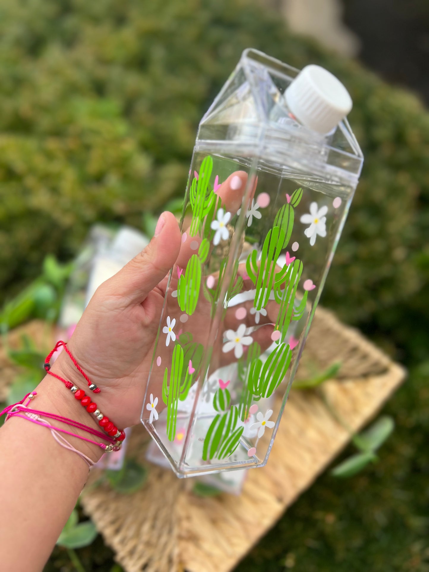 spring Milk Cartoon bottle water