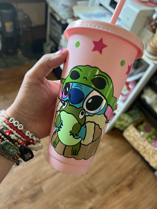 Alien plastic 24oz cup