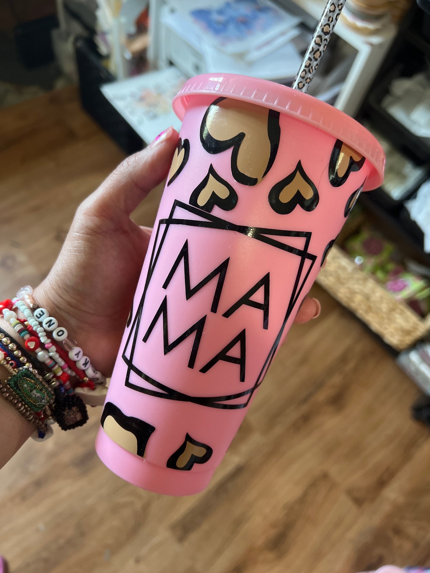 Mama 24oz plastic cup