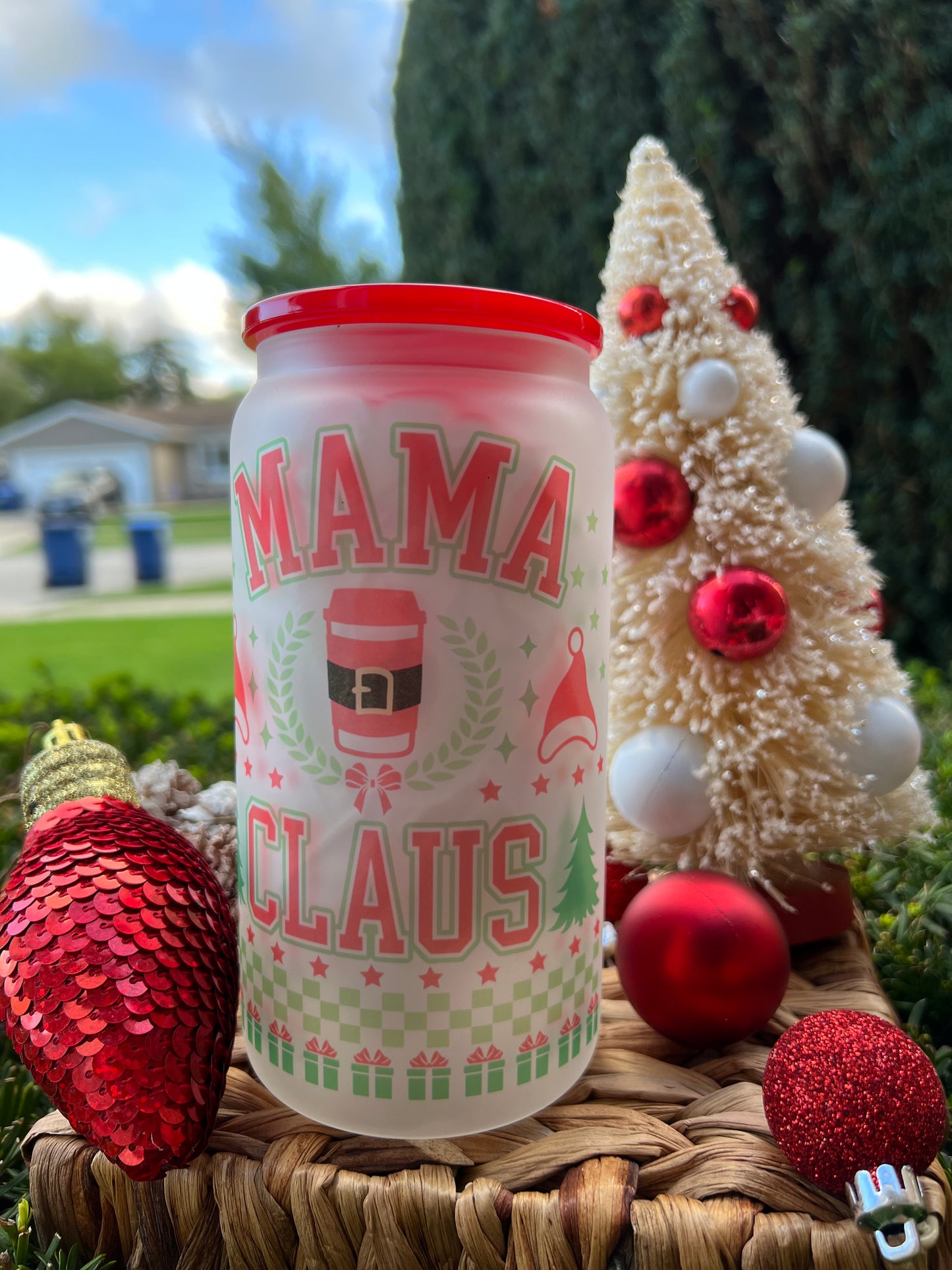 Mama Claus Frosted Glass Can