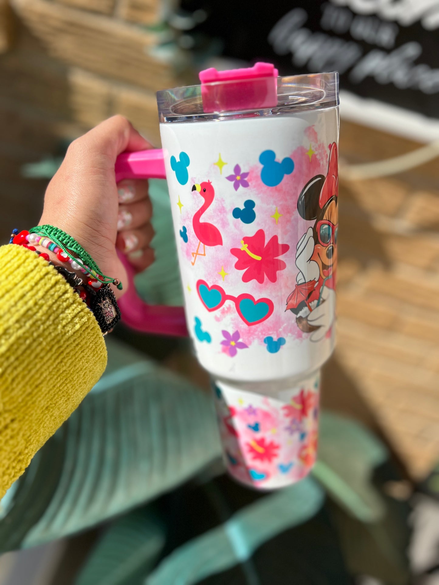 Minnie summer 40oz tumbler