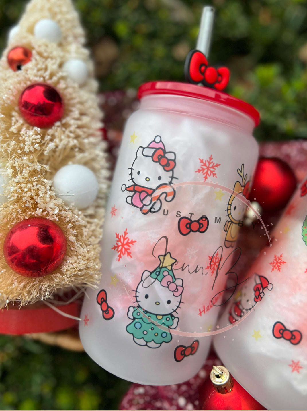 Kitty Christmas Frosted Glass can