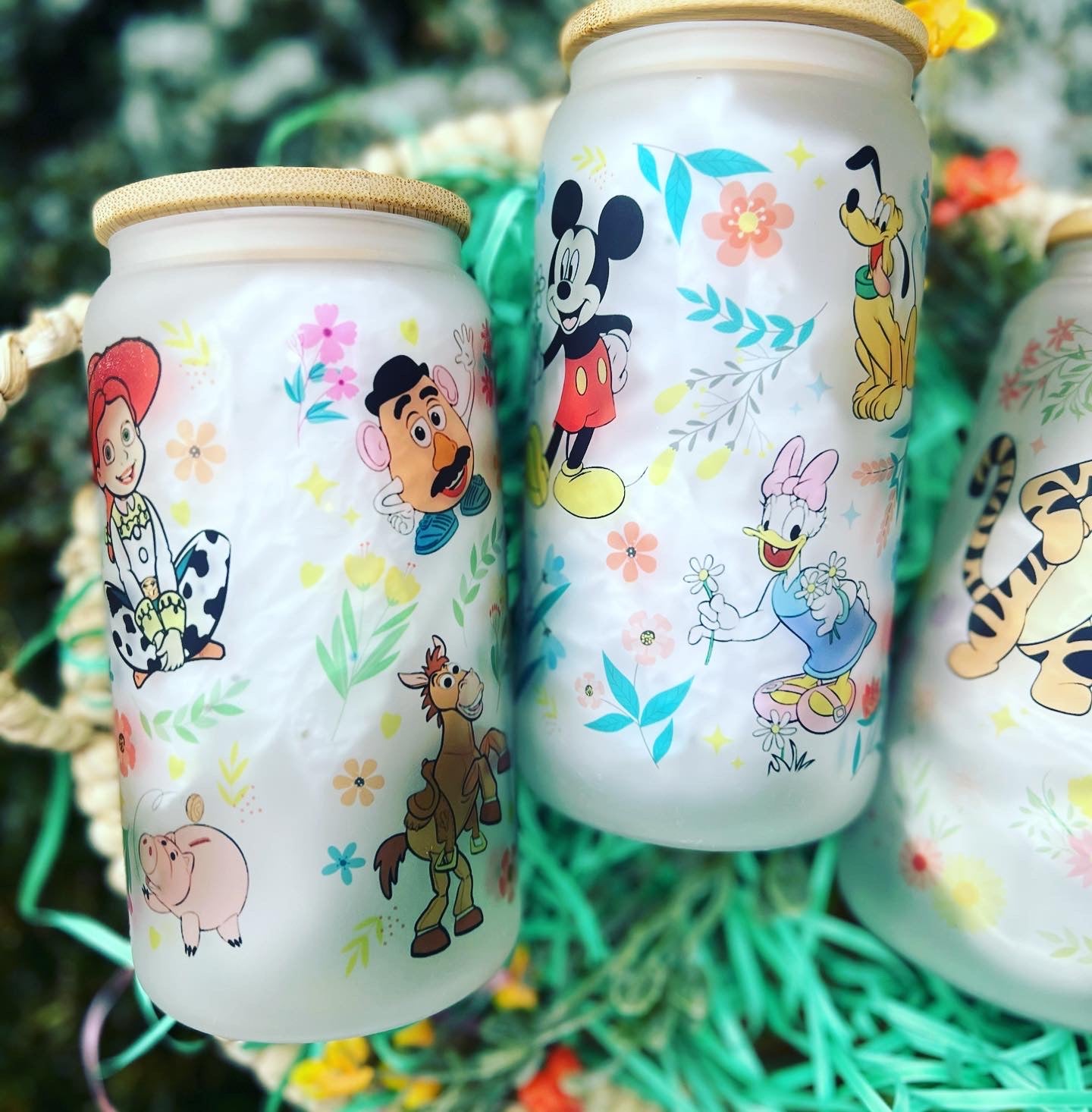 Spring Friends Glass Can